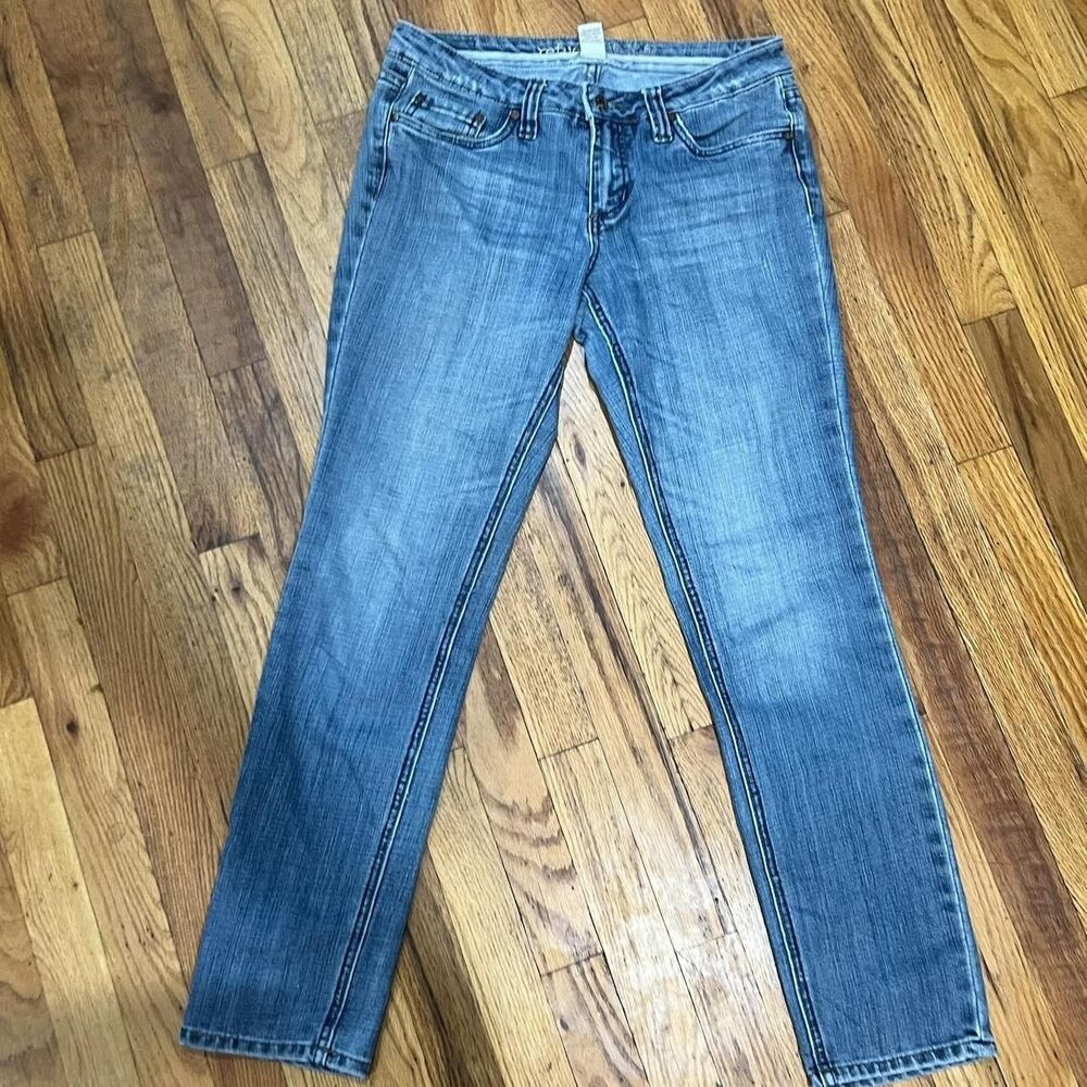 Refuge Women's Low Rise Straight Leg Stretch Jeans Medium Wash Blue Size 6